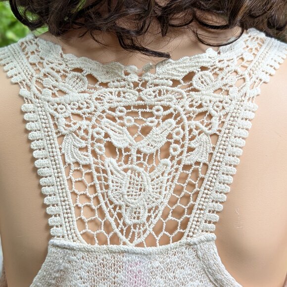 Geometric Tank Top - Picture 3 of 4